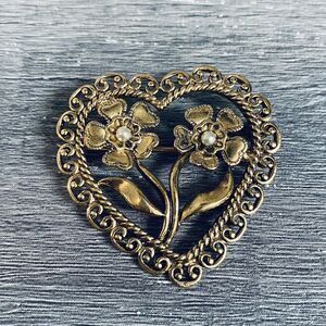 Vintage Faux Pearl Goldtone Filigree Heart Brooch Pin